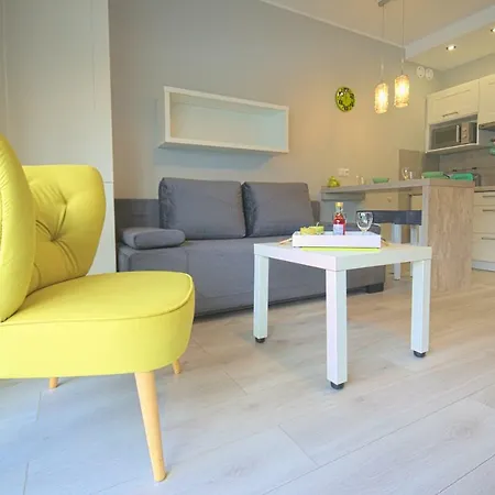 アパート Limonkowy